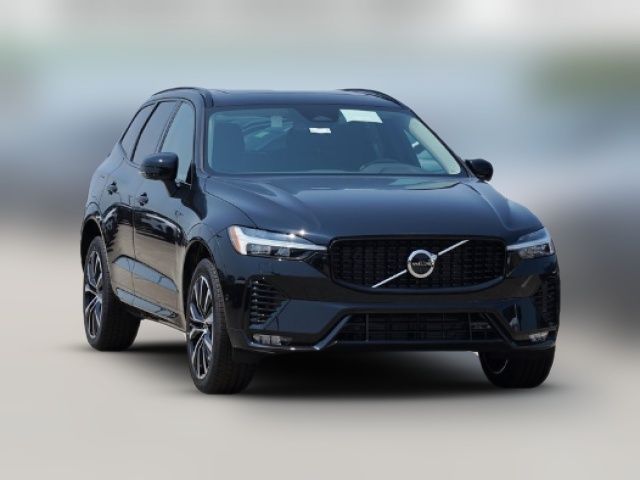 2025 Volvo XC60 Plus