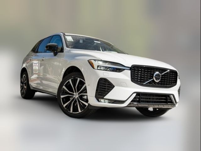 2025 Volvo XC60 Plus