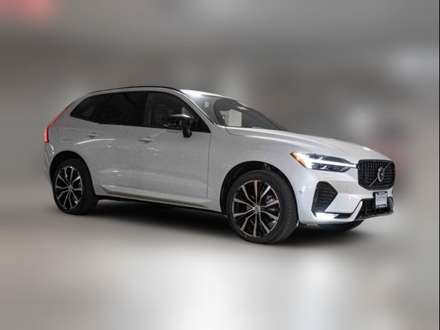 2025 Volvo XC60 Plus