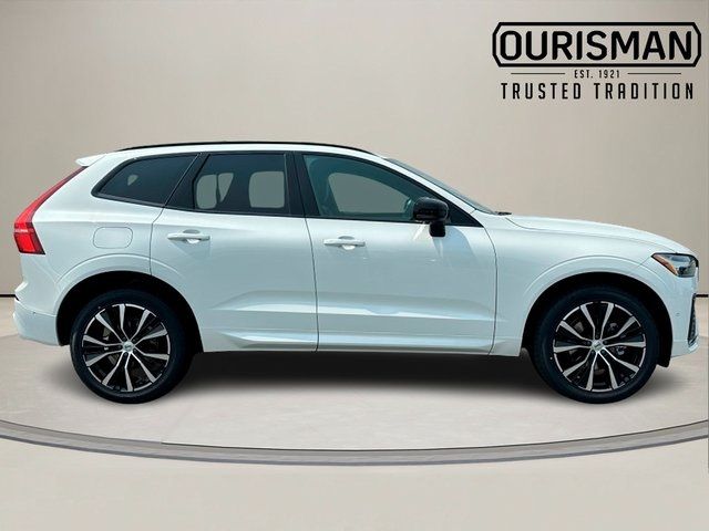 2025 Volvo XC60 Plus