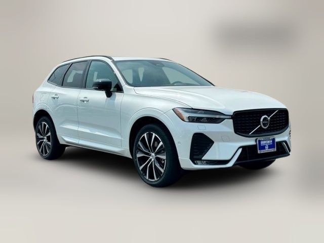 2025 Volvo XC60 Plus