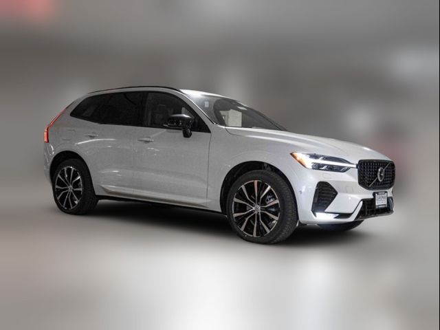 2025 Volvo XC60 Plus