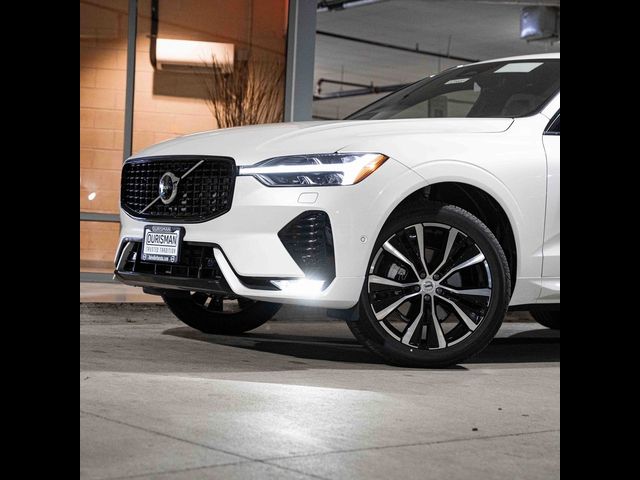 2025 Volvo XC60 Plus
