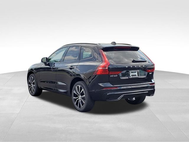 2025 Volvo XC60 Plus