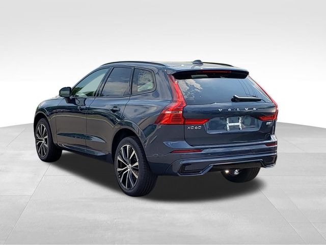 2025 Volvo XC60 Plus