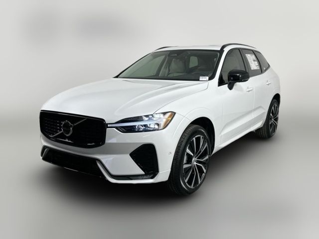 2025 Volvo XC60 Plus Dark Theme