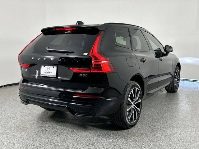 2025 Volvo XC60 Plus