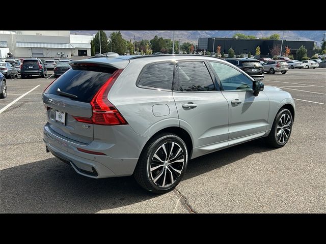 2025 Volvo XC60 Plus