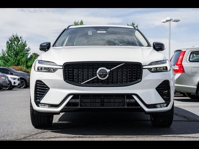 2025 Volvo XC60 Plus