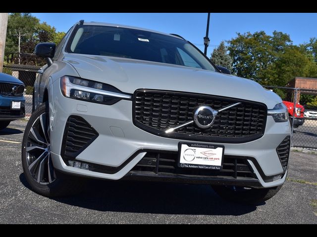 2025 Volvo XC60 Plus