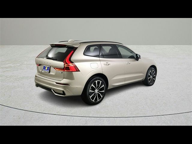 2025 Volvo XC60 Plus