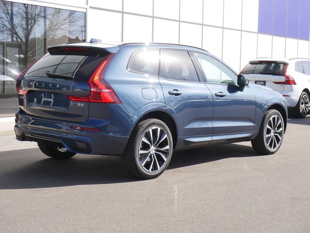 2025 Volvo XC60 Plus