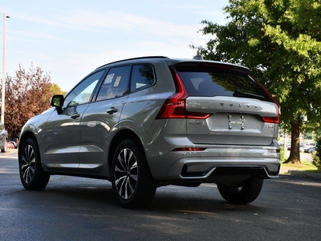 2025 Volvo XC60 Plus