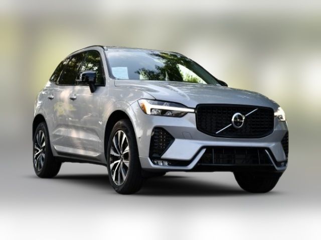 2025 Volvo XC60 Plus