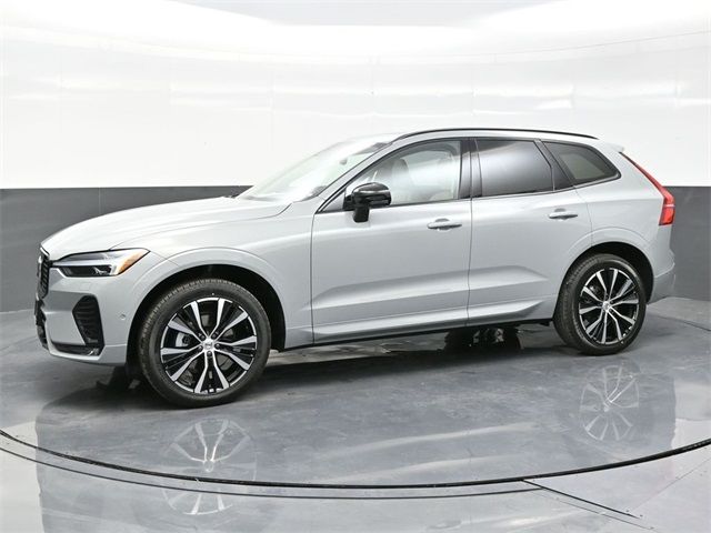 2025 Volvo XC60 Plus