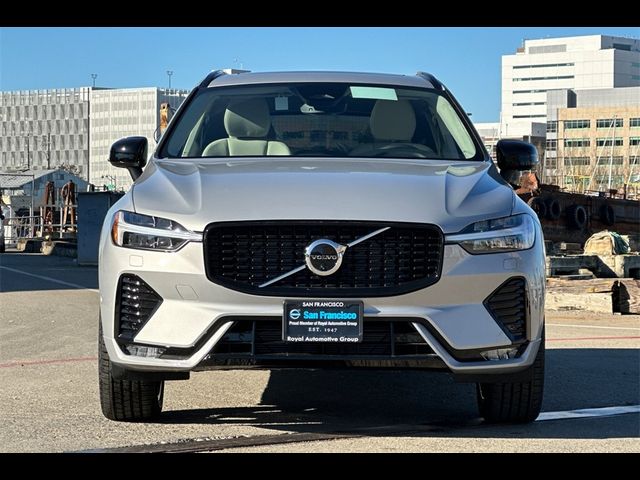 2025 Volvo XC60 Plus