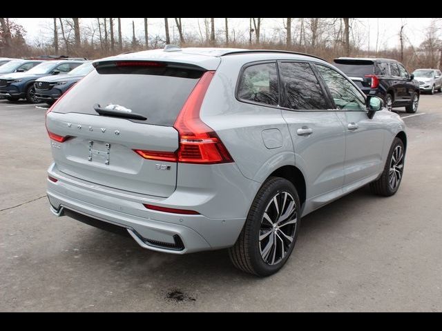 2025 Volvo XC60 Plus