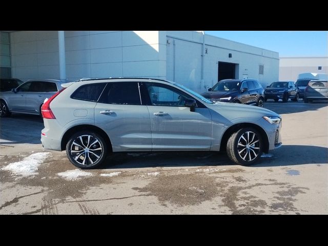 2025 Volvo XC60 Plus