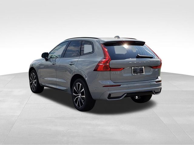 2025 Volvo XC60 Plus