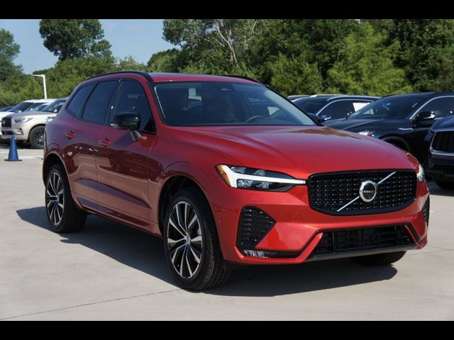 2025 Volvo XC60 Plus