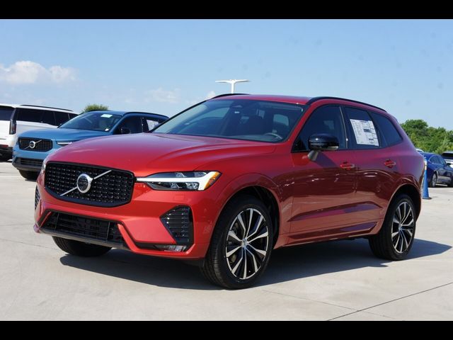 2025 Volvo XC60 Plus