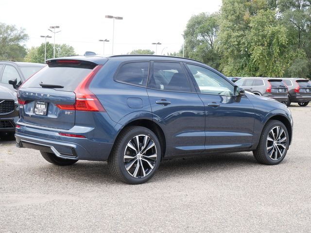 2025 Volvo XC60 Plus