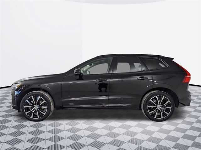 2025 Volvo XC60 Plus