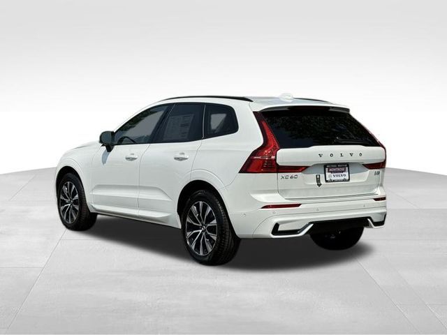 2025 Volvo XC60 Plus