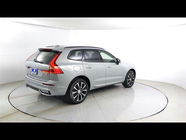 2025 Volvo XC60 Plus