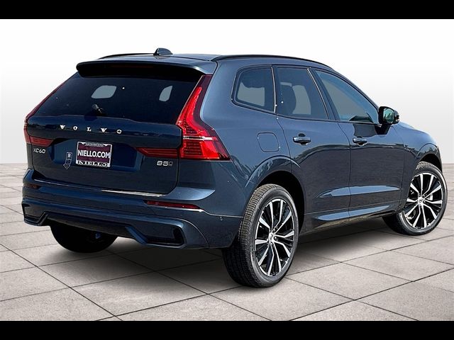 2025 Volvo XC60 Plus