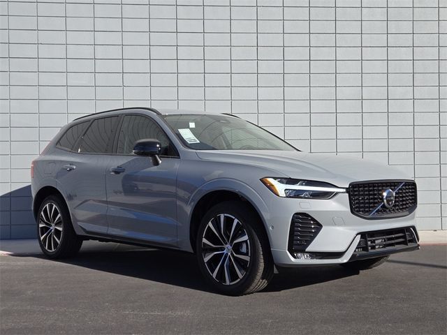 2025 Volvo XC60 Plus