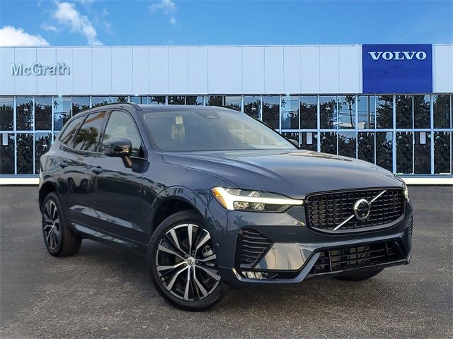 2025 Volvo XC60 Plus