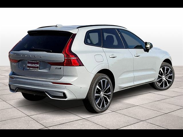 2025 Volvo XC60 Plus