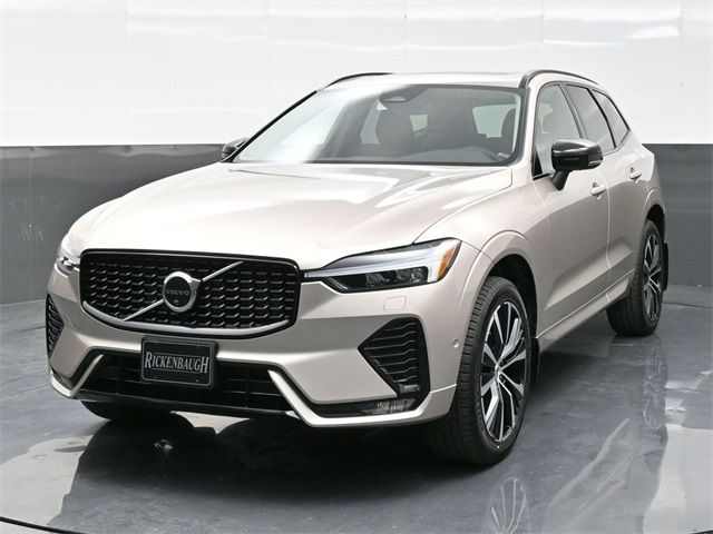 2025 Volvo XC60 Plus