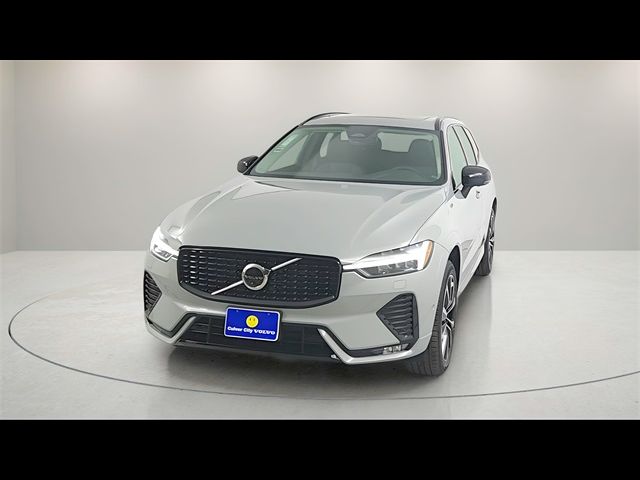 2025 Volvo XC60 Plus