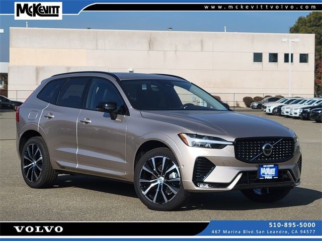 2025 Volvo XC60 Plus