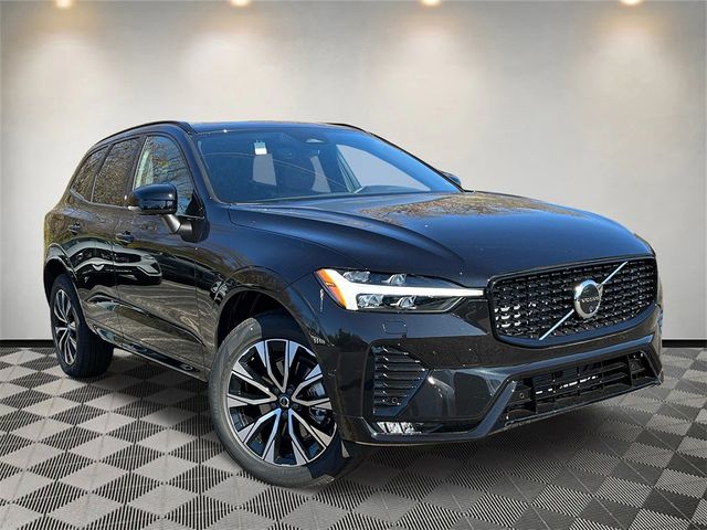 2025 Volvo XC60 Plus