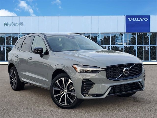 2025 Volvo XC60 Plus