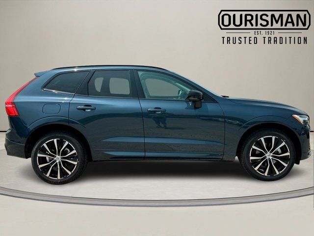 2025 Volvo XC60 Plus
