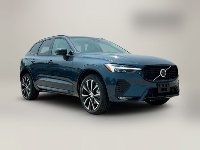 2025 Volvo XC60 Plus