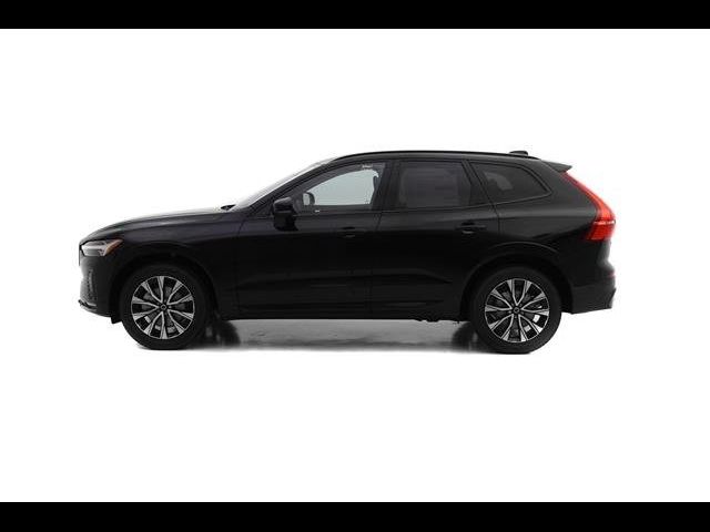 2025 Volvo XC60 Plus