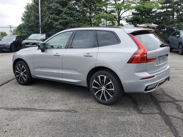 2025 Volvo XC60 Plus