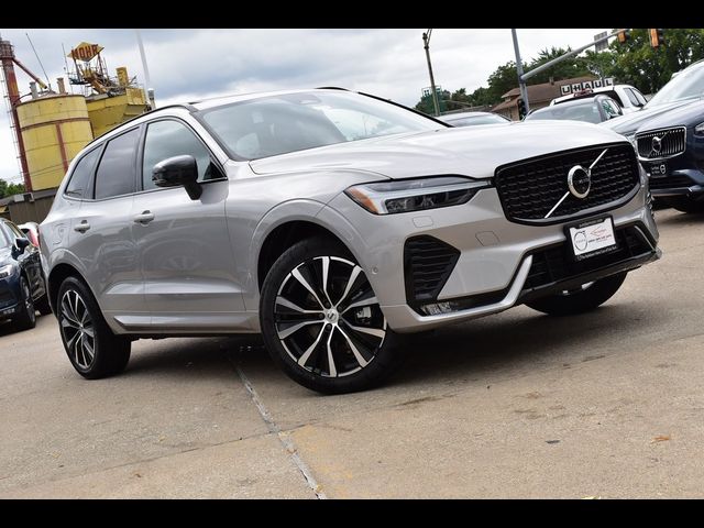 2025 Volvo XC60 Plus