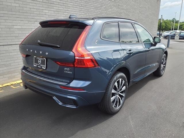 2025 Volvo XC60 Plus