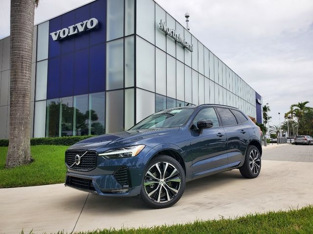 2025 Volvo XC60 Plus