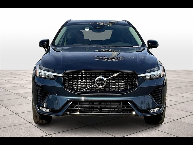 2025 Volvo XC60 Plus