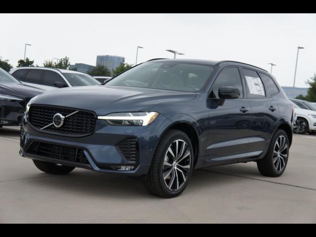 2025 Volvo XC60 Plus