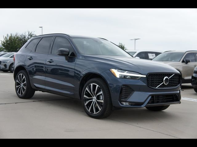 2025 Volvo XC60 Plus