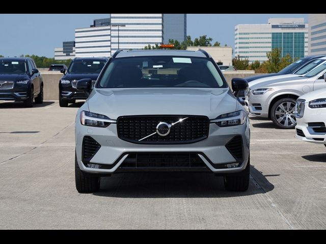 2025 Volvo XC60 Plus