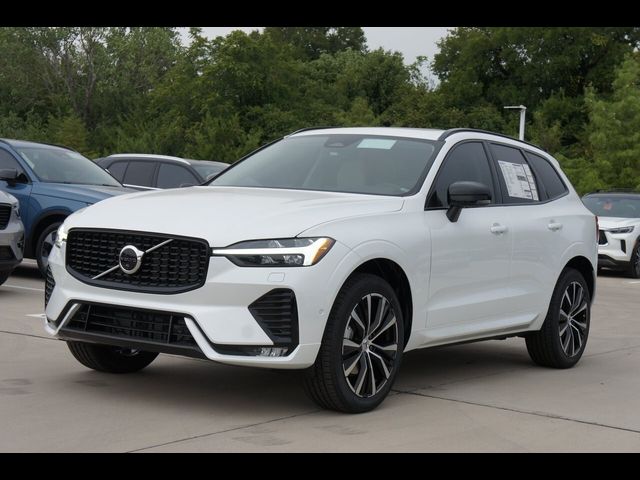 2025 Volvo XC60 Plus